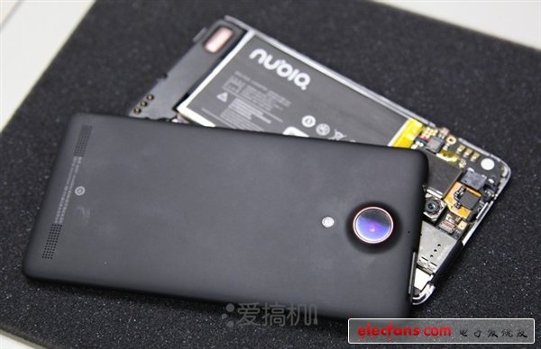 真值3456？拆開nubia Z5一探究竟