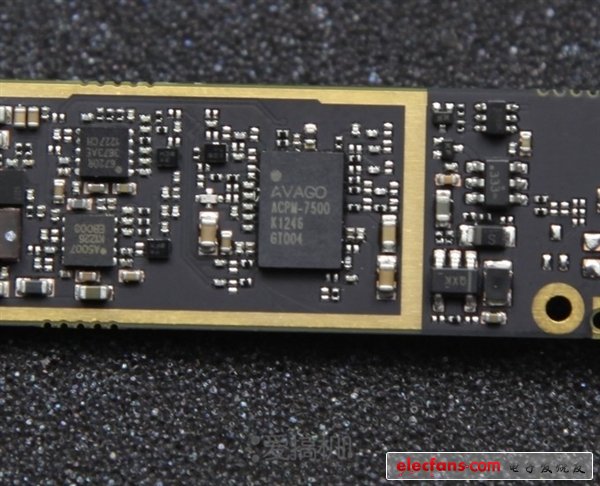 真值3456？拆開nubia Z5一探究竟