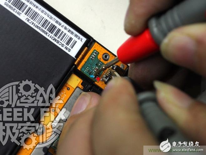 極客的玩法：DIY小米3改造無(wú)線充電教程