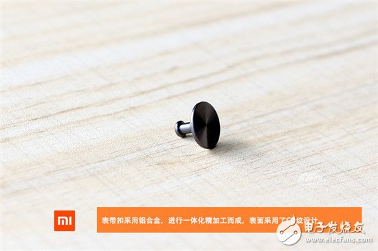 小米手環(huán)2暴力拆解評測 對比上一代差別在哪？