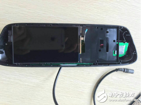 大拆解！高逼格定制化PC6車載智能后視鏡