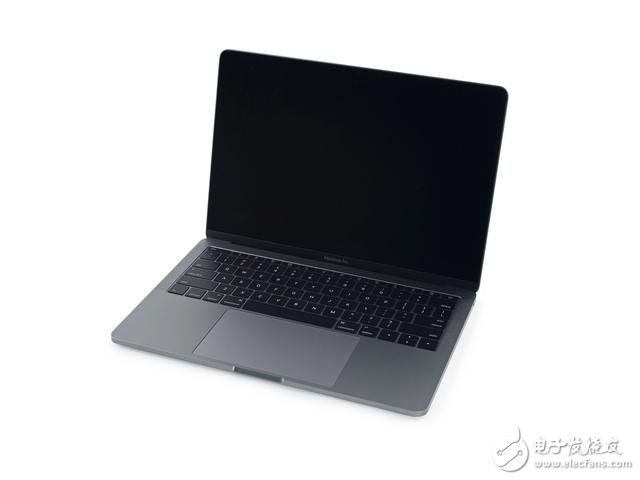 蘋果新Macbook Pro13寸拆解:集成度創(chuàng)新高度 搭配史上最好音質(zhì)