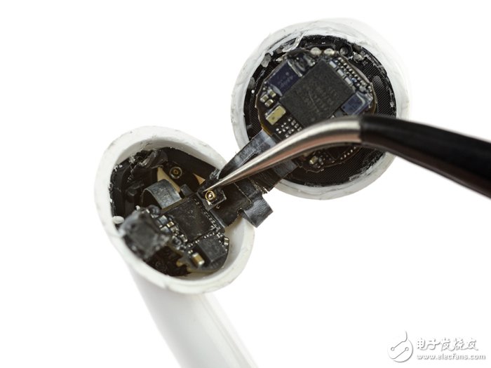 AirPods拆解評測：無修復(fù)可能性，所以千萬別弄壞你的AirPods
