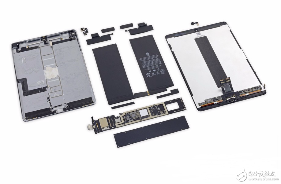 10.5英寸iPad Pro首拆解：為了高刷新頻率上了四根排線！