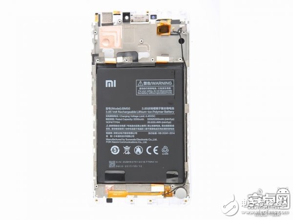 小米Max 2手機(jī)拆解：動手難度不高，容易維修