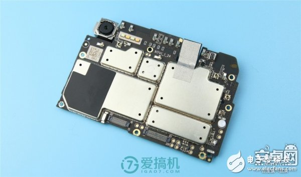 良心做工 魅藍(lán)E2詳細(xì)拆解