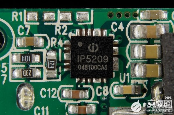 迷你充電寶小鋼炮：南孚曉加變頻X35拆解評(píng)測